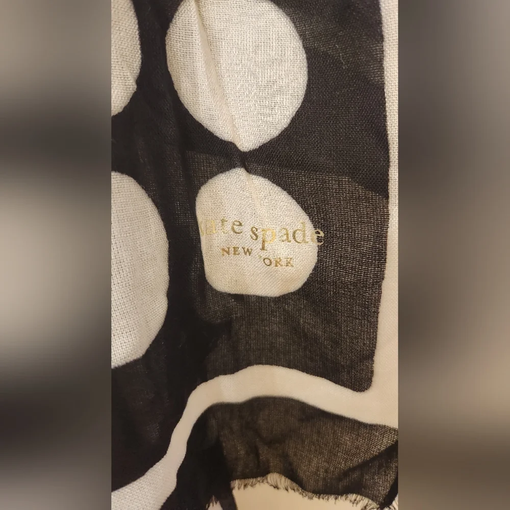 KATE SPADE New York Black White Pink Seasonless Polka Dot Oblong Scarf 30x80